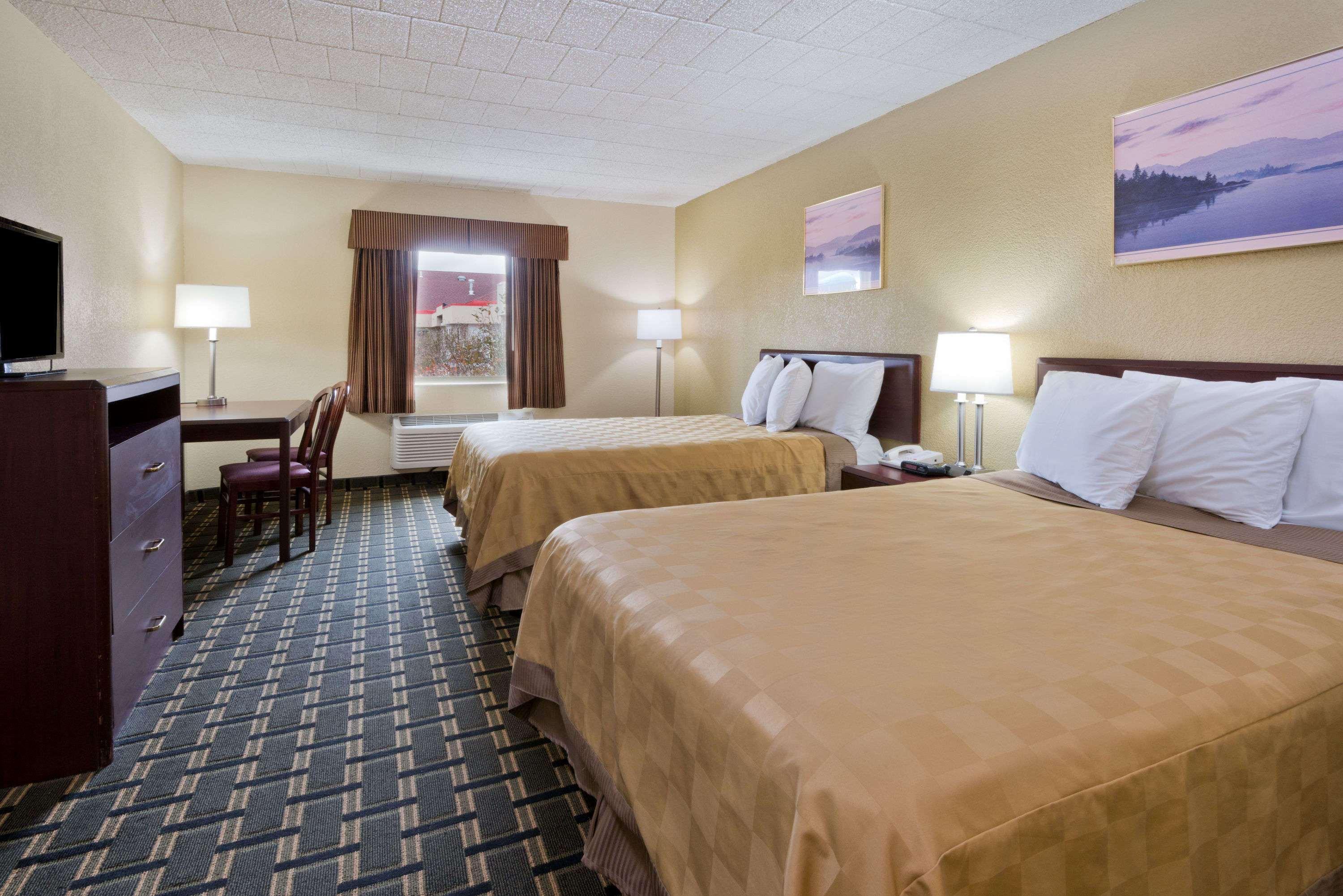 Days Inn By Wyndham Batavia Darien Lake Theme Park Εξωτερικό φωτογραφία